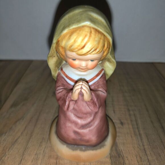 Mary Replacement Figurine Enesco Little Bible Friends Nativity by Lucas - Picture 6 of 6